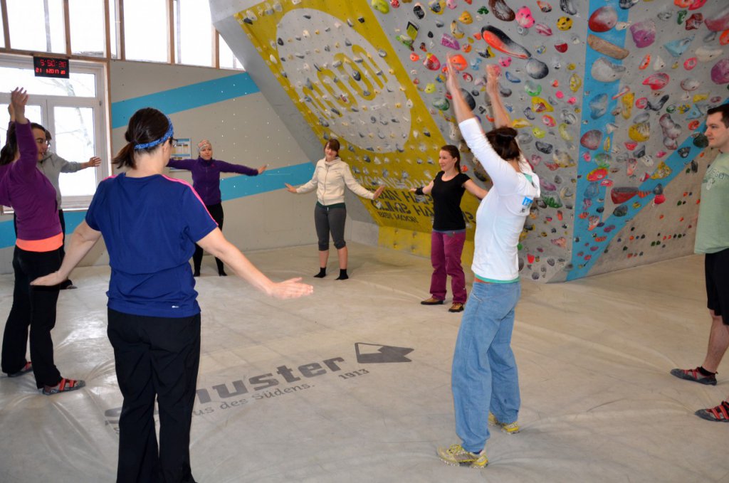 Bouldern mit MS - Workshop Kletterwerkstatt in der Boulderwelt München Ost